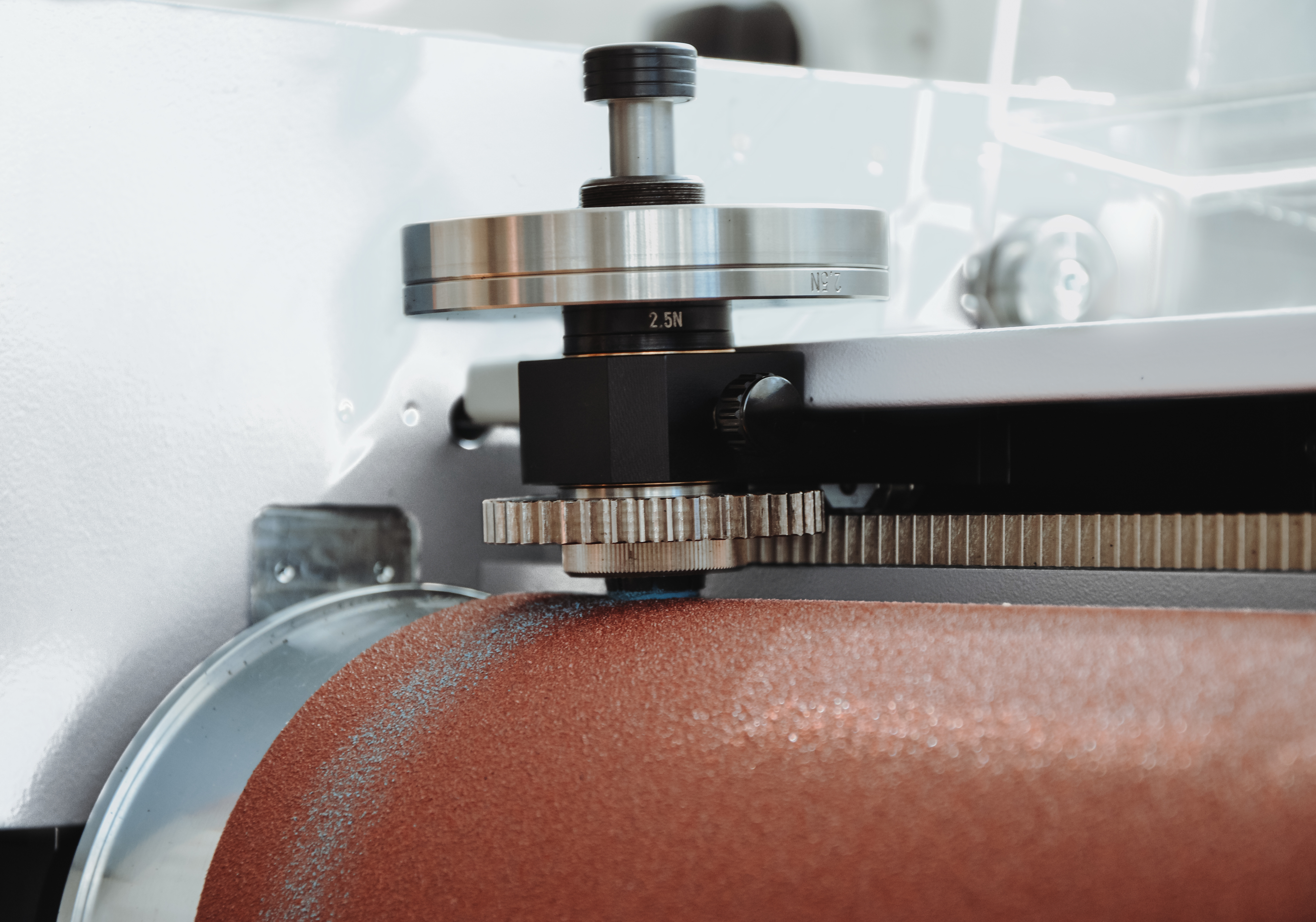 Automated testing device Abrasion Testing Machine for procedure A and procedure B with sample