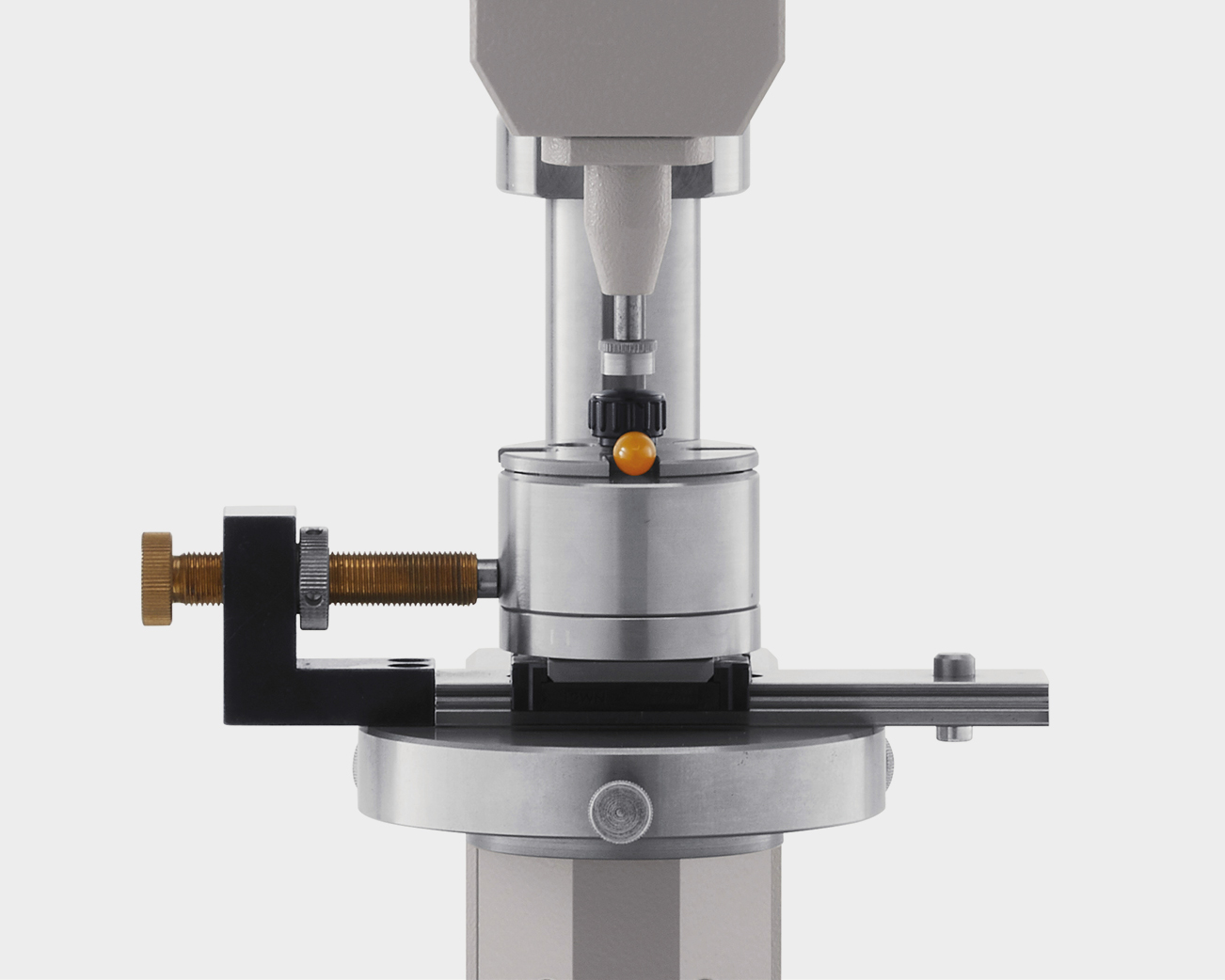Centrofix for positioning individual gelatin capsules for Gelomat